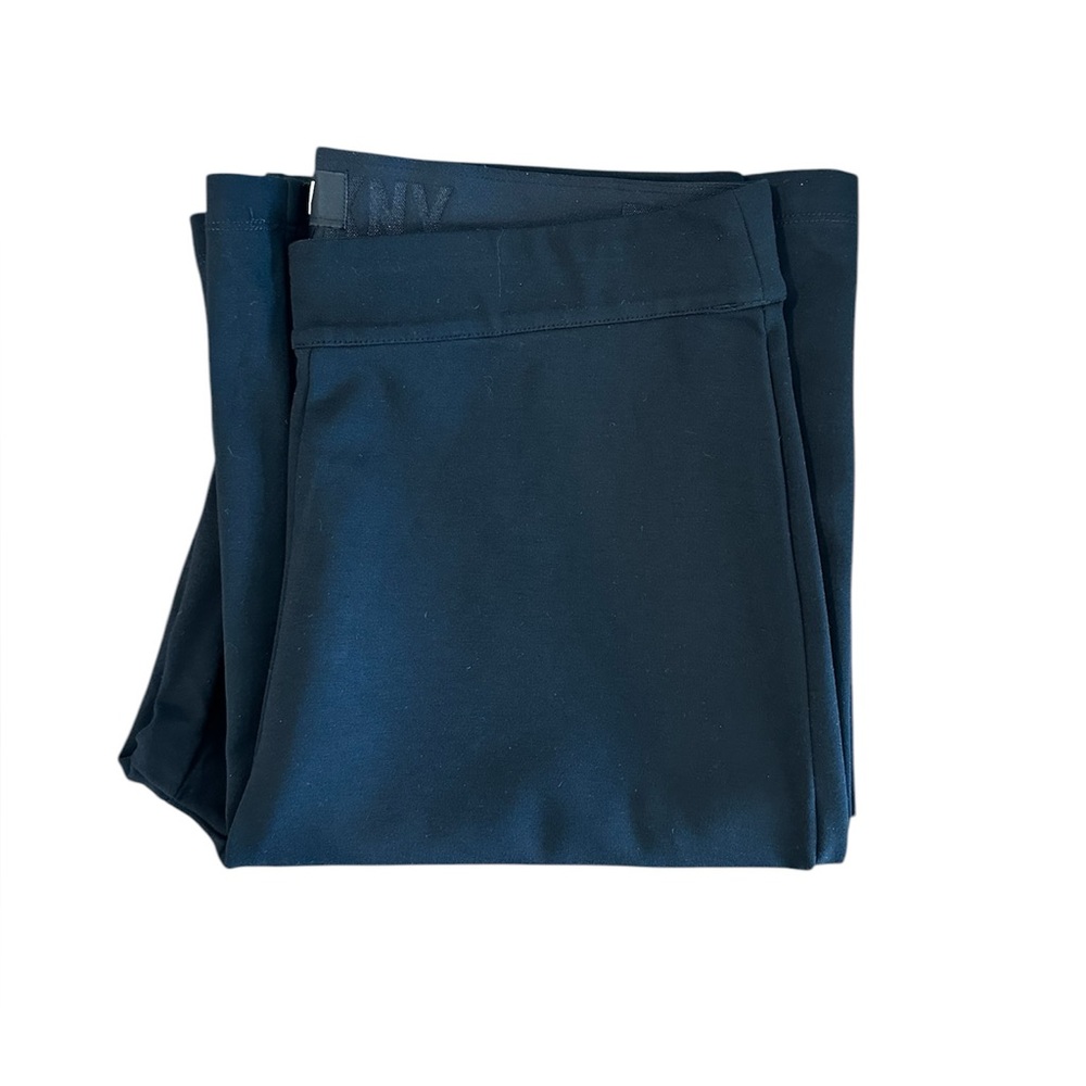 DKNY women’s pull on pants size L